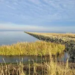 Meerhuus * 布尔哈沃